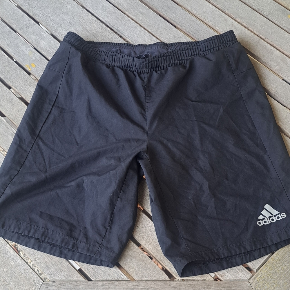 Running shorts